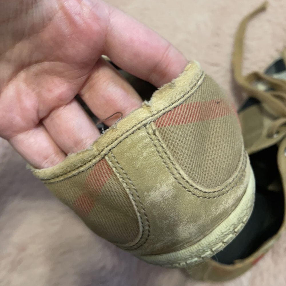 Burberry sneakers - Picture 6 of 9